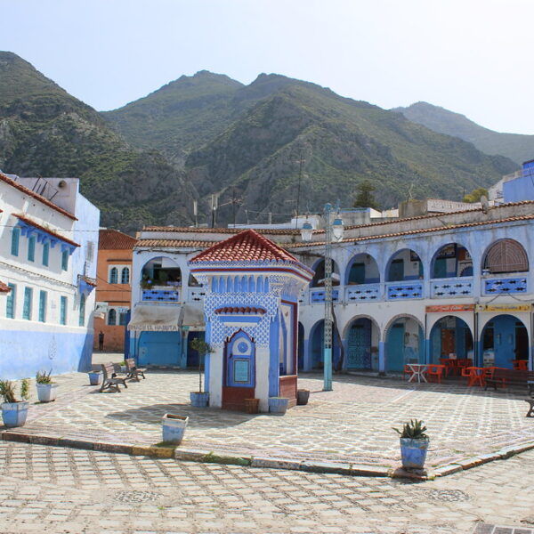 8 days tour from Agadir to desert and Chefchaouen